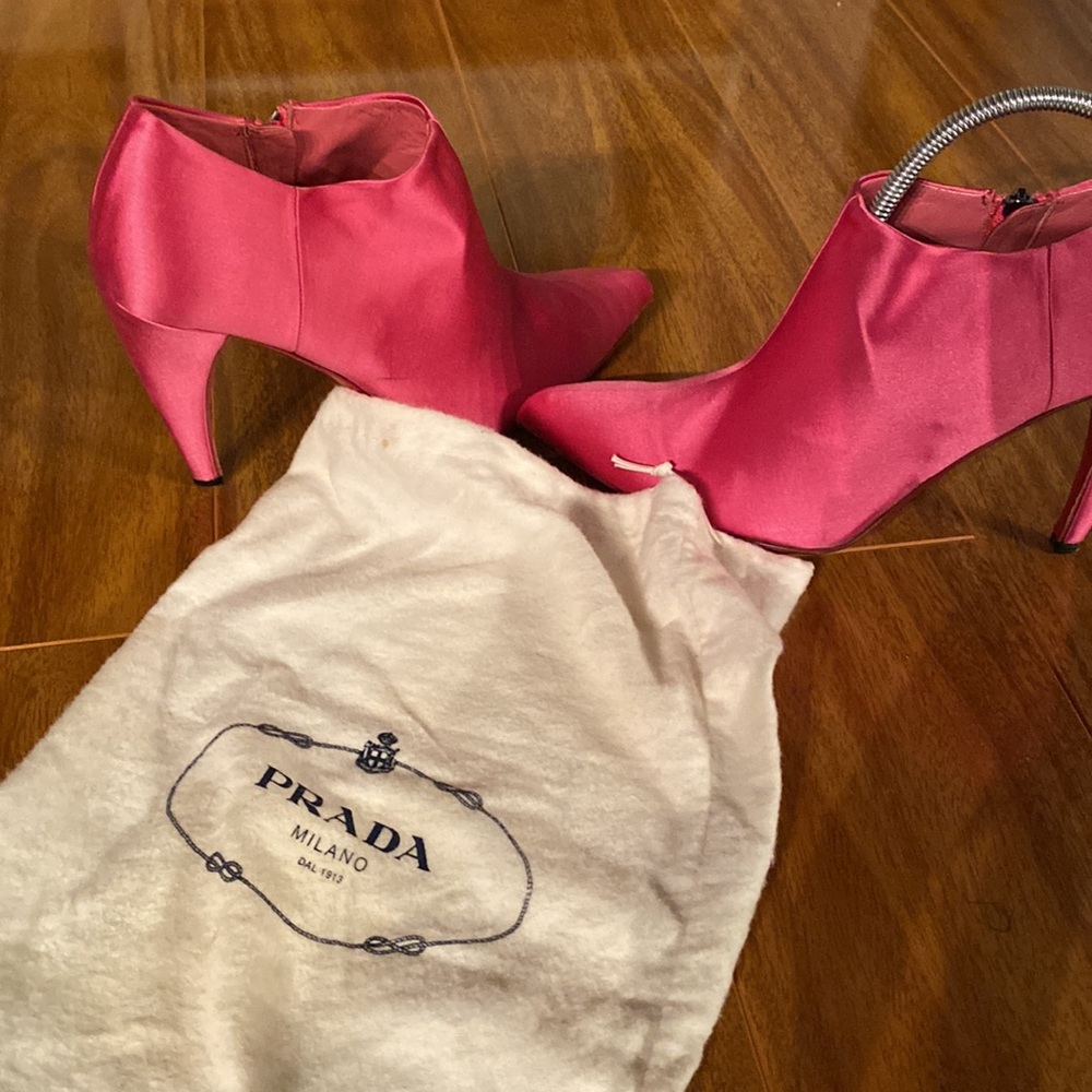 Prada shoes - Picture 8 of 8